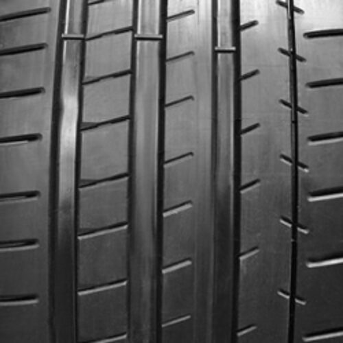Michelin PILOT SUPER SPORT 255/40R18